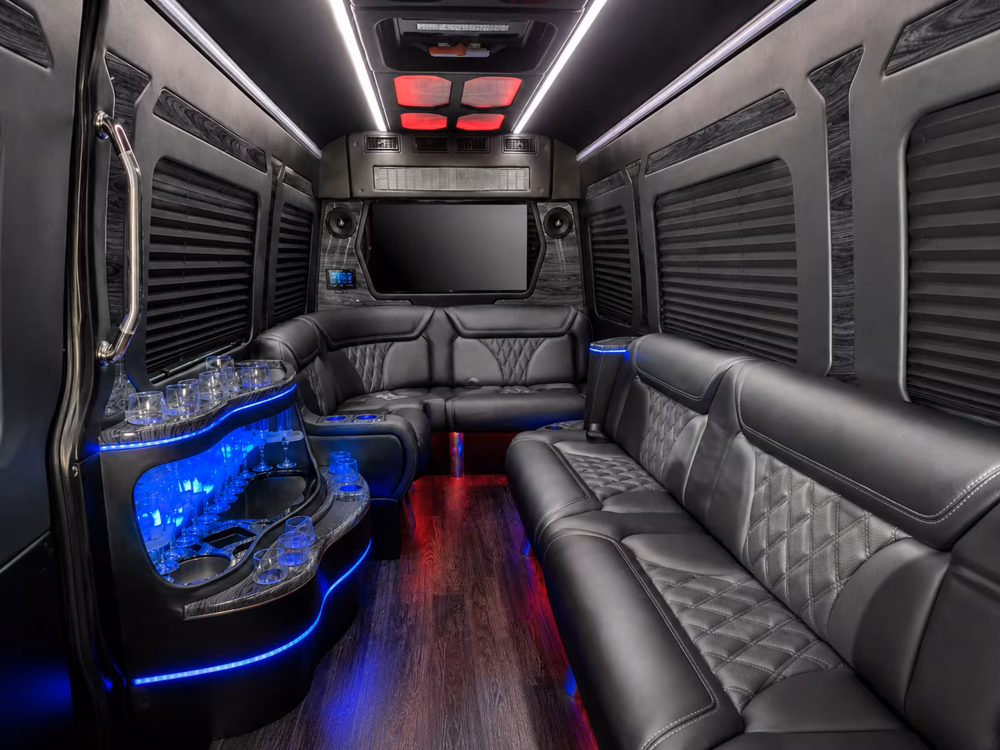 amarillo 25 passenger party bus