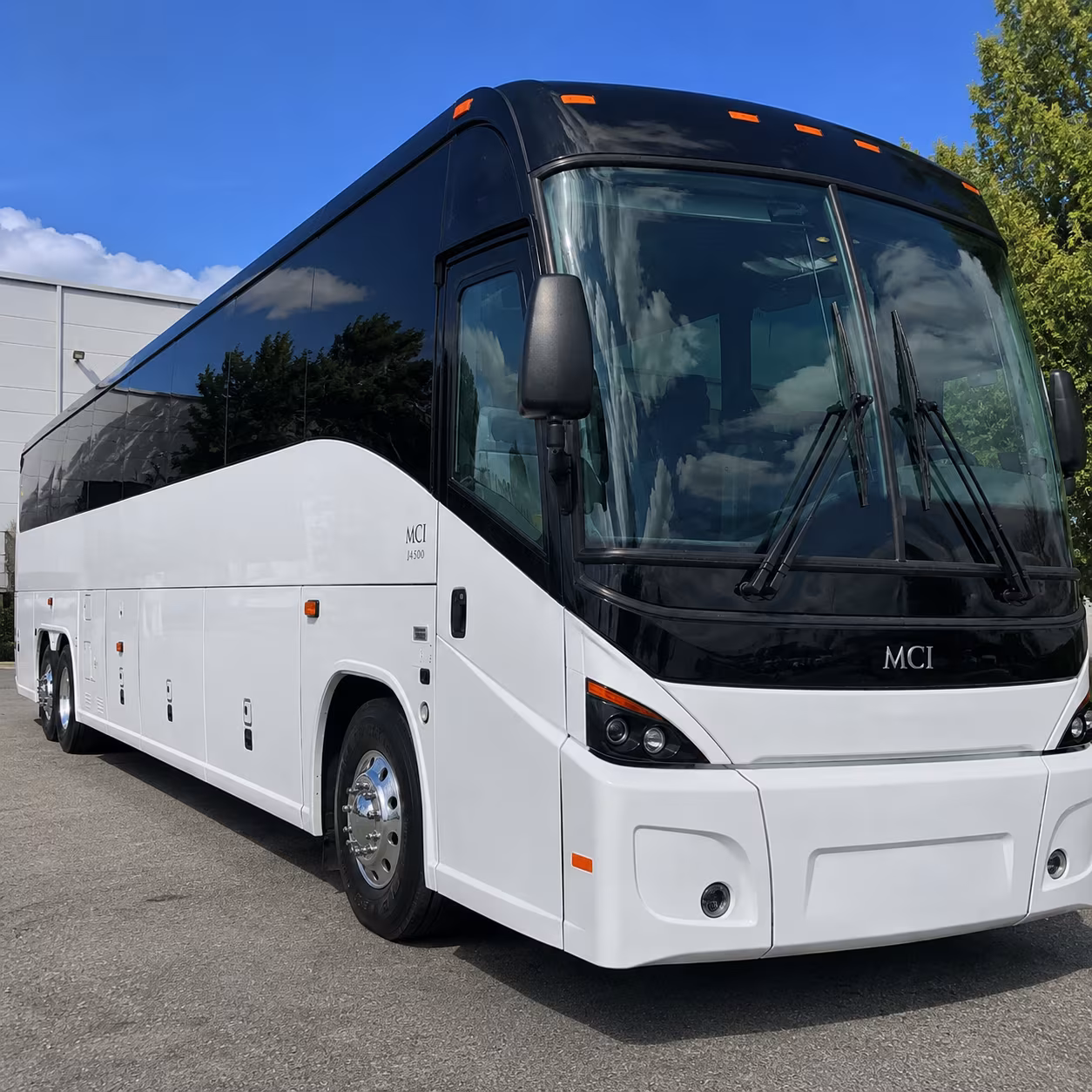 amarillo to lubbock charter bus rentals for texas tech games and events